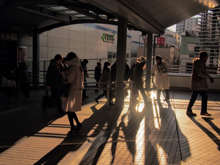 【最速でオシャレに見せる一着】年齢は首に出る？さりげなく10歳若く見せるおしゃれトップスLL-5L