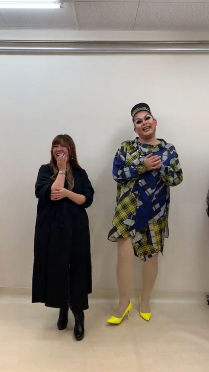 【着痩せインスタライブ動画】女の戦闘服‼︎ミニスカートを穿きこなそう！ぽっちゃりでもイタクならない脚出し方程式 LL-5L