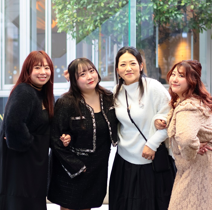 みんなが待ちにまった試着クリスマス会！笑いっぱなしの一日でした♡