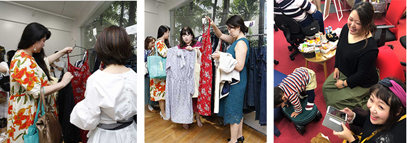 みんなで服を選んでいる