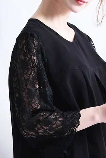 日本製アイテムのモデル画像(斜め)