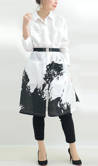 日本製アイテムのモデル画像(正面全身)